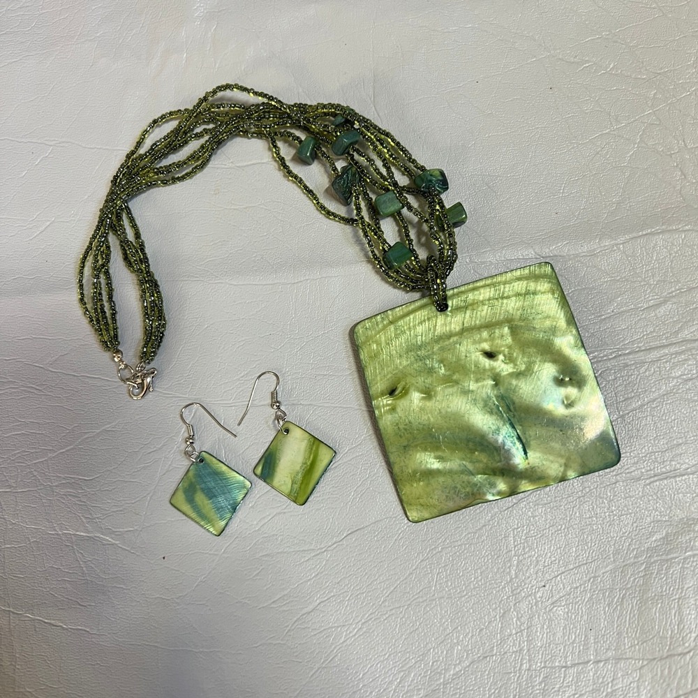 Large Green Shell Pendant and Earrings Seed Bead Necklace